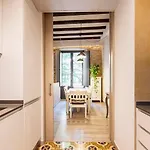 Апартаменты Old Town Duplex With Character