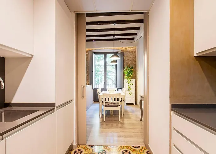 דירה Old Town Duplex With Character