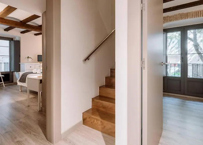 Old Town Duplex With Character 公寓 赫罗纳