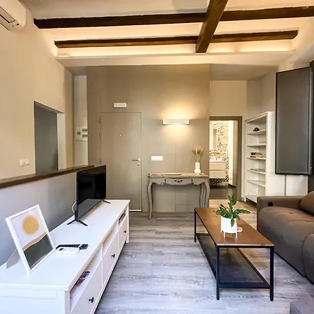 Old Town Duplex With Character Apartmán